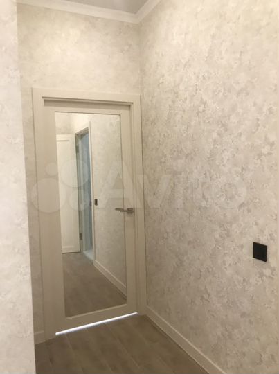 1-к. квартира, 54 м², 6/10 эт.