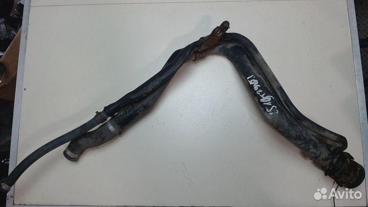 Горловина заливная топливная Toyota Yaris, 2002