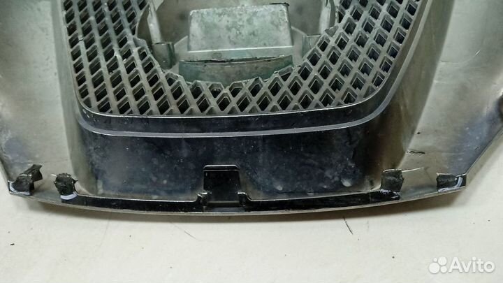 Решетка радиатора Nissan Murano