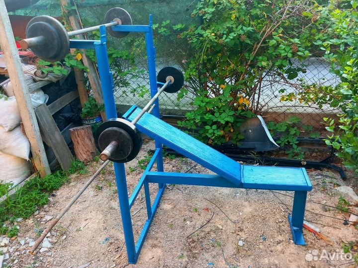 Стойка для жима штанги от груди и приседаний