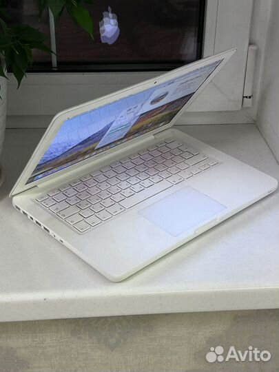 Apple MacBook 13 5/500Gb Ростест