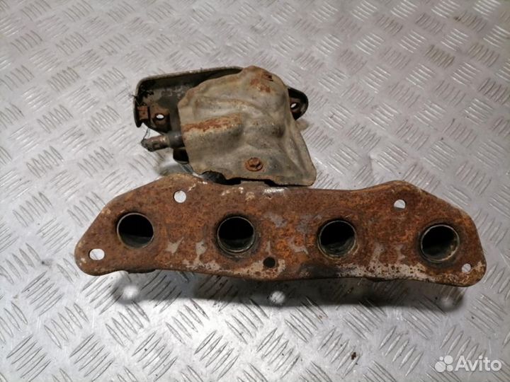 Коллектор выпускной Nissan Tiida c11