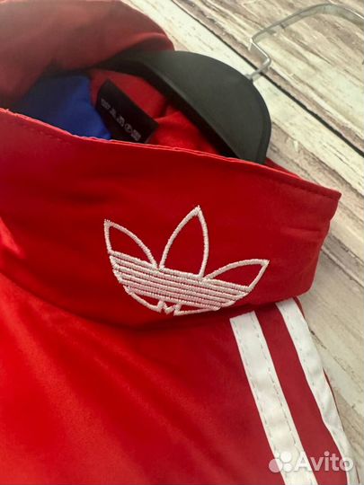 Олимпийка Adidas в стиле 90х