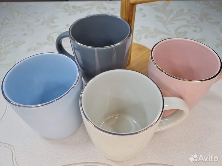 Набор из 4-х кружек Solo на деревянной подставке