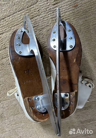 Коньки фигурные 23,5 размер