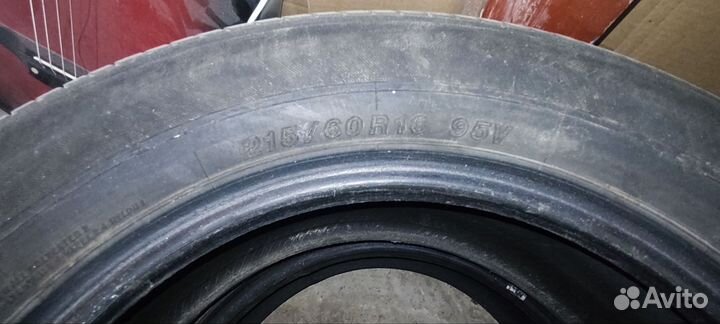 Yokohama Delivery Star 919 215/60 R16