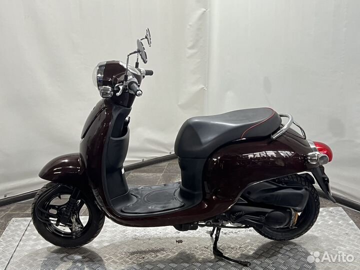 Скутер Honda Giorno