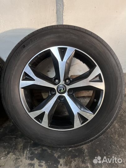 R18 Yokohama BlueEarth RV02 235/65, PCD 5x114.3 DIA 60.1