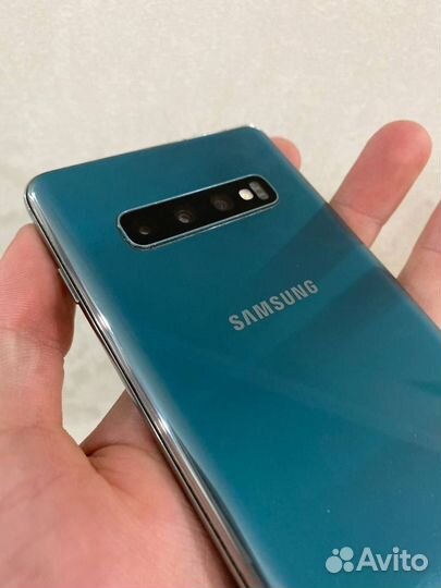 Samsung Galaxy S10+, 8/128 ГБ