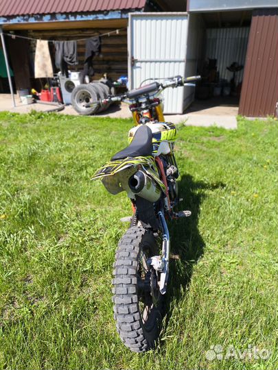 Regulmoto athlete 250