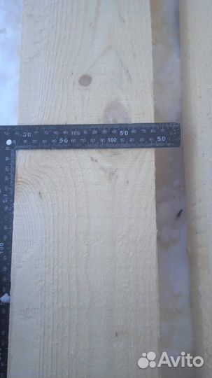 Сосновая доска для интерьера