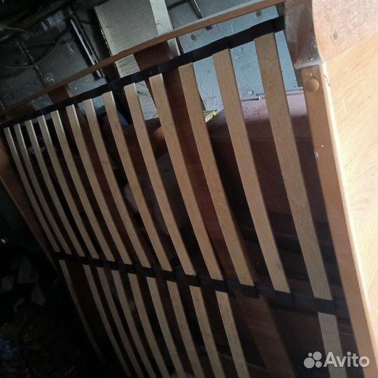 Кровать двухспальная бу