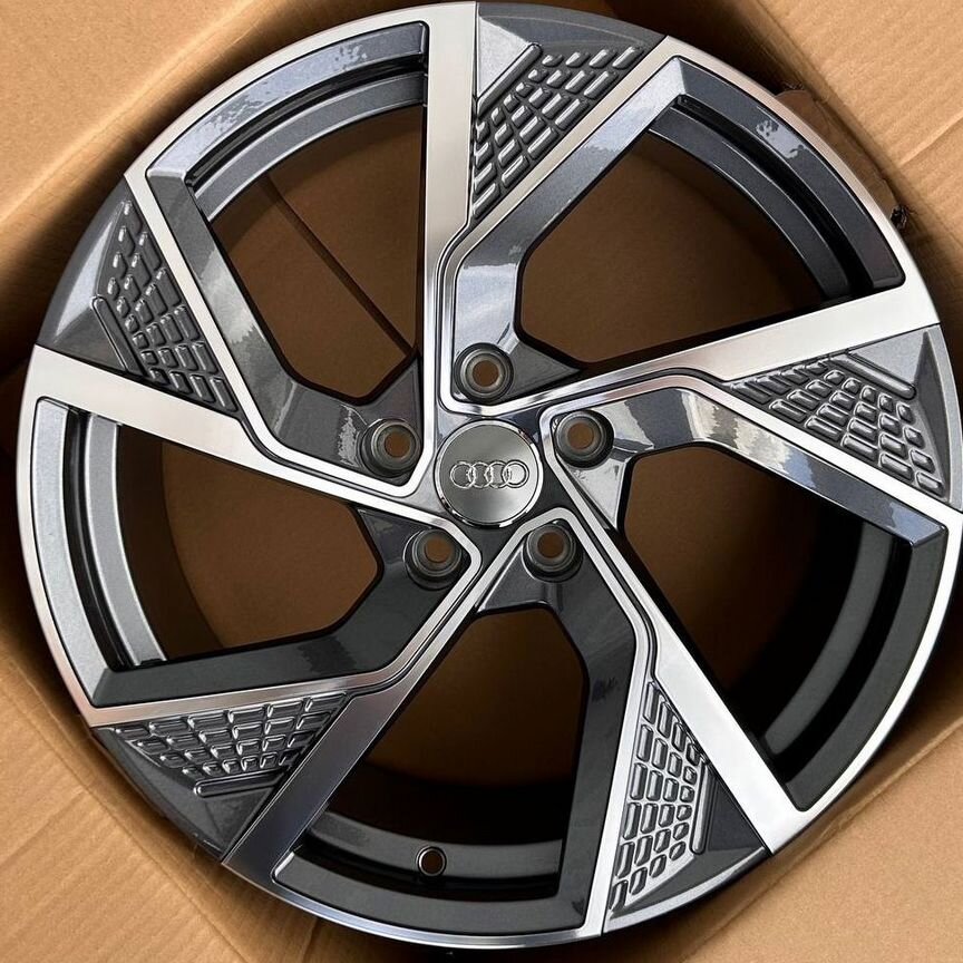 Литые диски Audi 8×R18 5×112