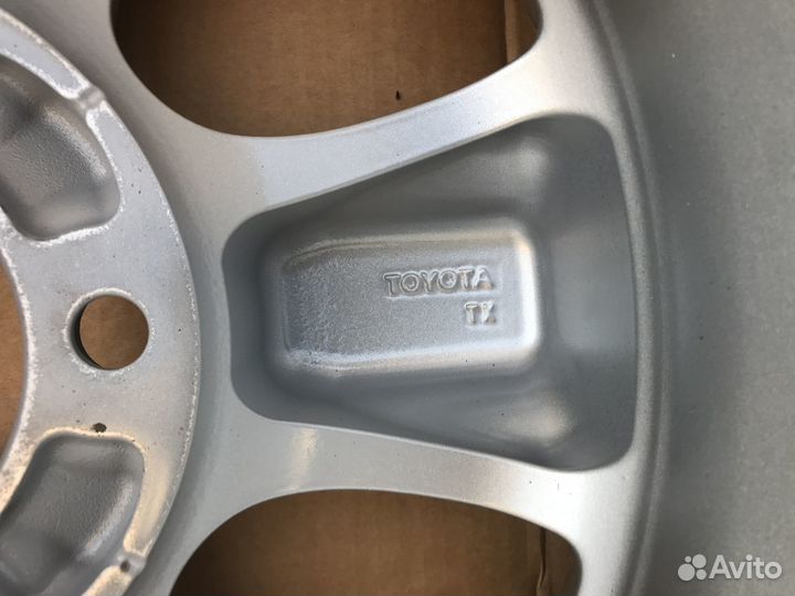 Диск Toyota Land Cruiser 100/200