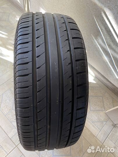 GT Radial Champiro HPY 225/45 R18