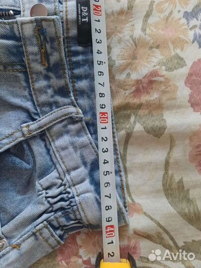 Шорты джинсовые