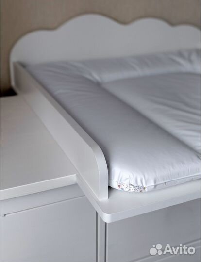 Пеленальная доска на комод