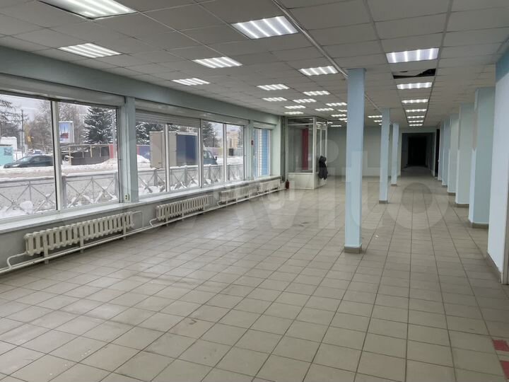 Сдам торговое помещение, 125 м²