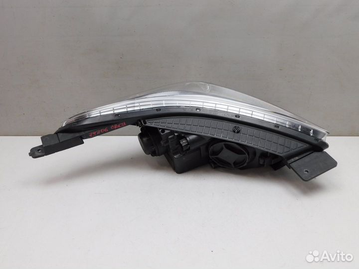 Фара левая Hyundai Creta