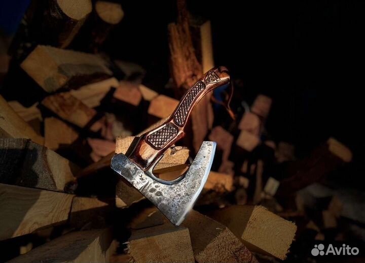 Топор кованый Бородач