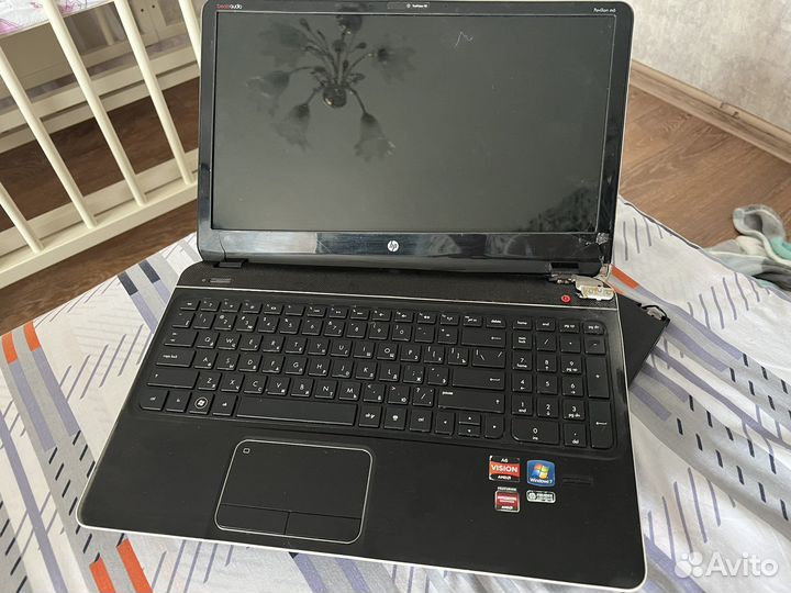 Два ноутбука на запчасти