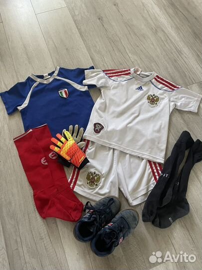 Футбольная форма 4-6 лет и футзалки