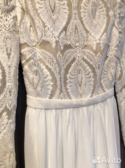 Красивое платье р.40-42