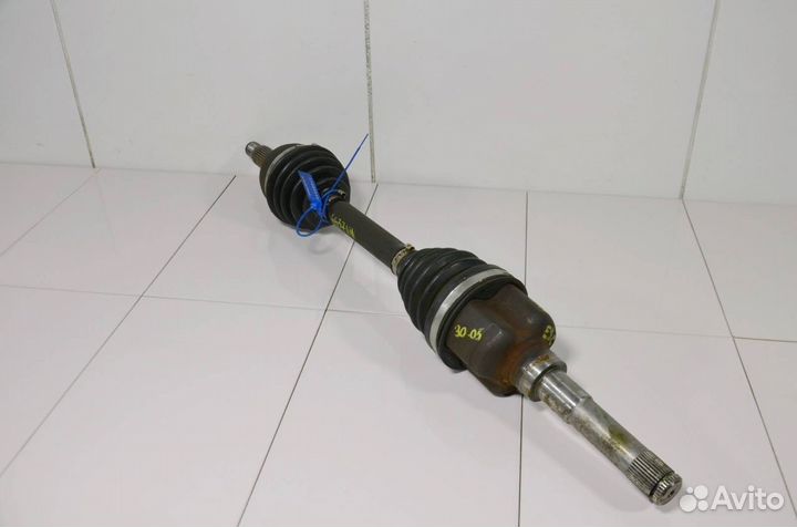 Приводной вал передний левый Ford Maverick 1