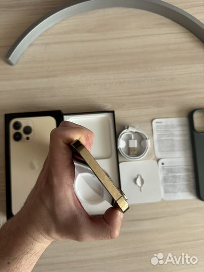 iPhone 13 pro max 256 gb (акб 92 sim)