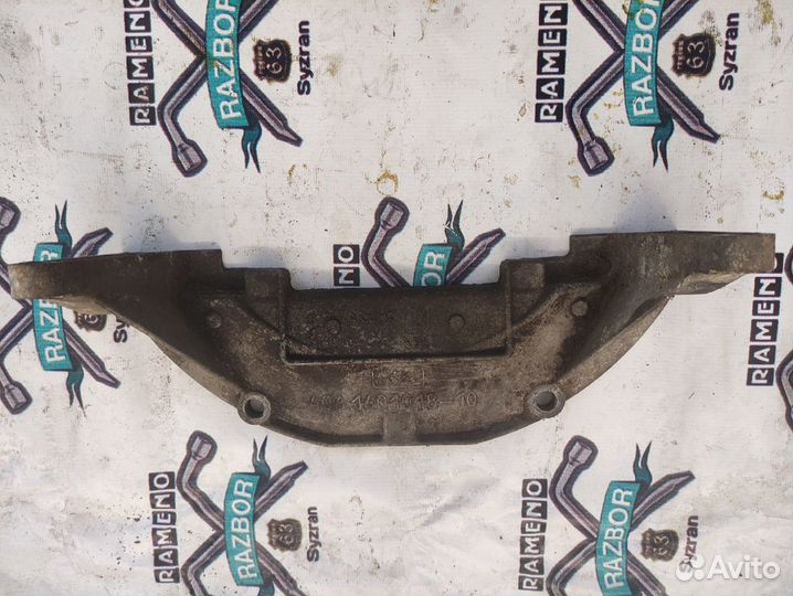 Усилитель змз-406 картера сцепления