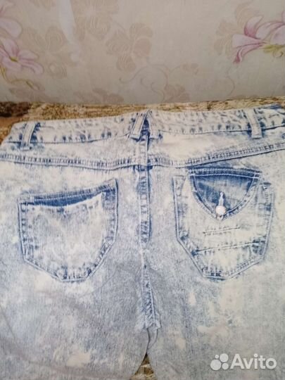 Джинсы женские