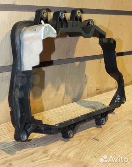 Накладка на головку блока правая Infiniti FX S51