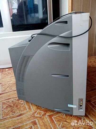 Телевизор samsung