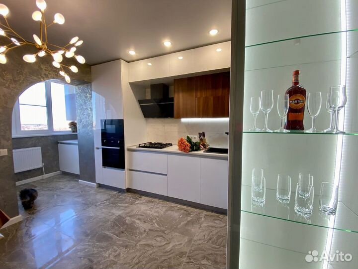 Кухня под потолок из мдф на заказ