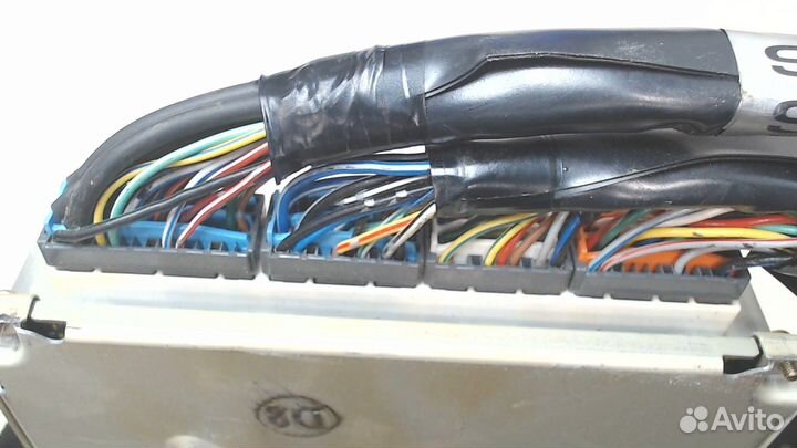 Блок управления двигателем Subaru Forester (S11)