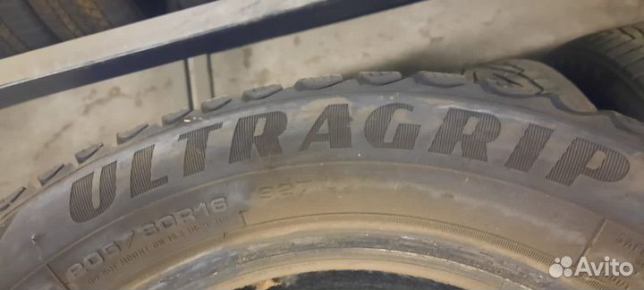 Goodyear UltraGrip 205/60 R16 92T