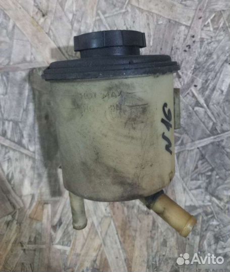 Бачок гур Nissan Almera N16 2002-2006