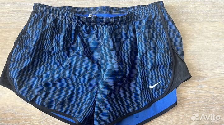 Новые шорты Nike