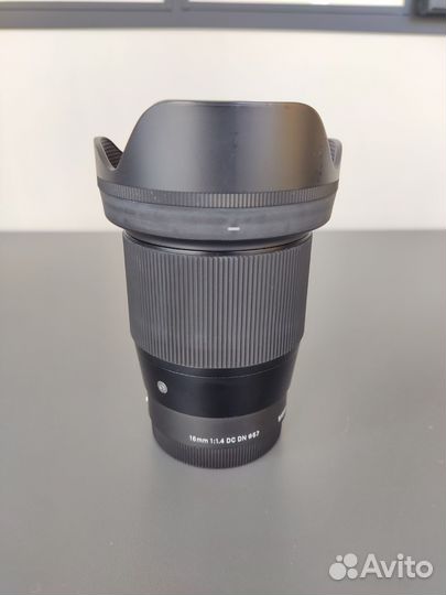 Объектив Sigma 16mm, f1,4, sony e-mount
