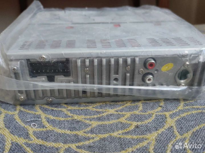 Автомагнитола soundmax SM-CDM1038