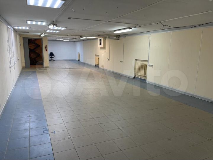 Помещение 180 м² около ТЦ Тандем