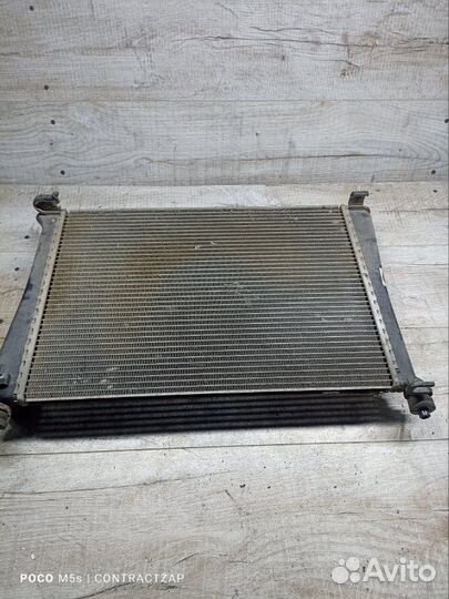 Радиатор охлаждения двигателя Ford Fusion 1.4 Fxjc