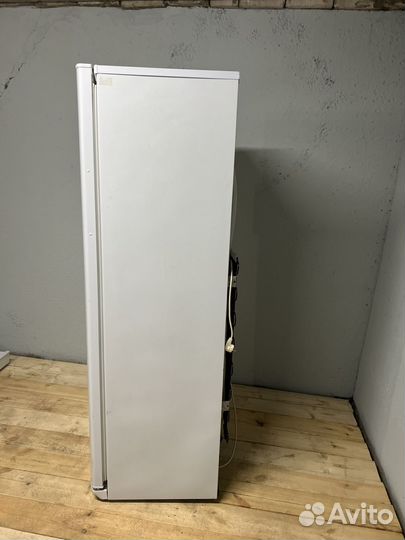 Морозильный шкаф Бирюса 8 секций No Frost