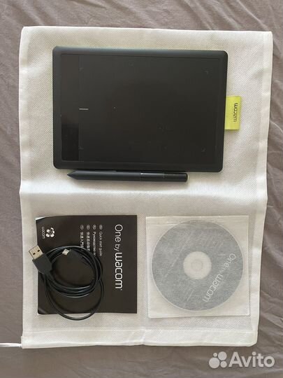 Графический планшет One by Wacom