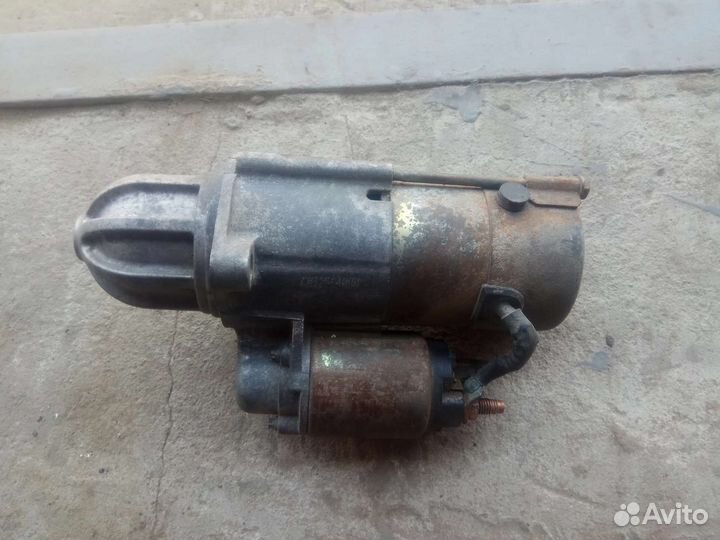 Стартер Subaru Traviq