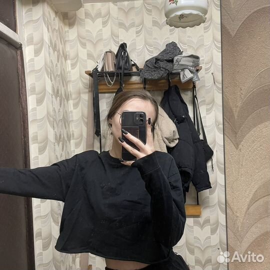 Укороченная кофта