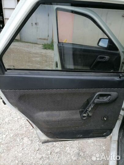 Обшивки дверей(дверные карты) ваз, лада 2110,2111