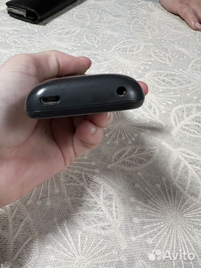 Nokia 1050