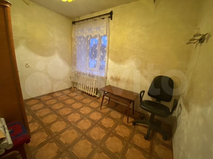 4-к. квартира, 64 м², 1/5 эт.