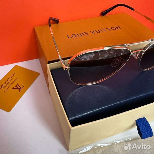 Солнцезащитные очки louis vuitton